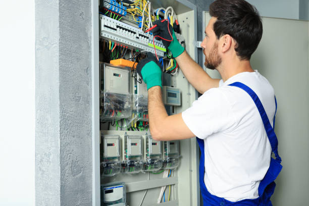 Best Best Electricians Near Me  in Carbondale, KS